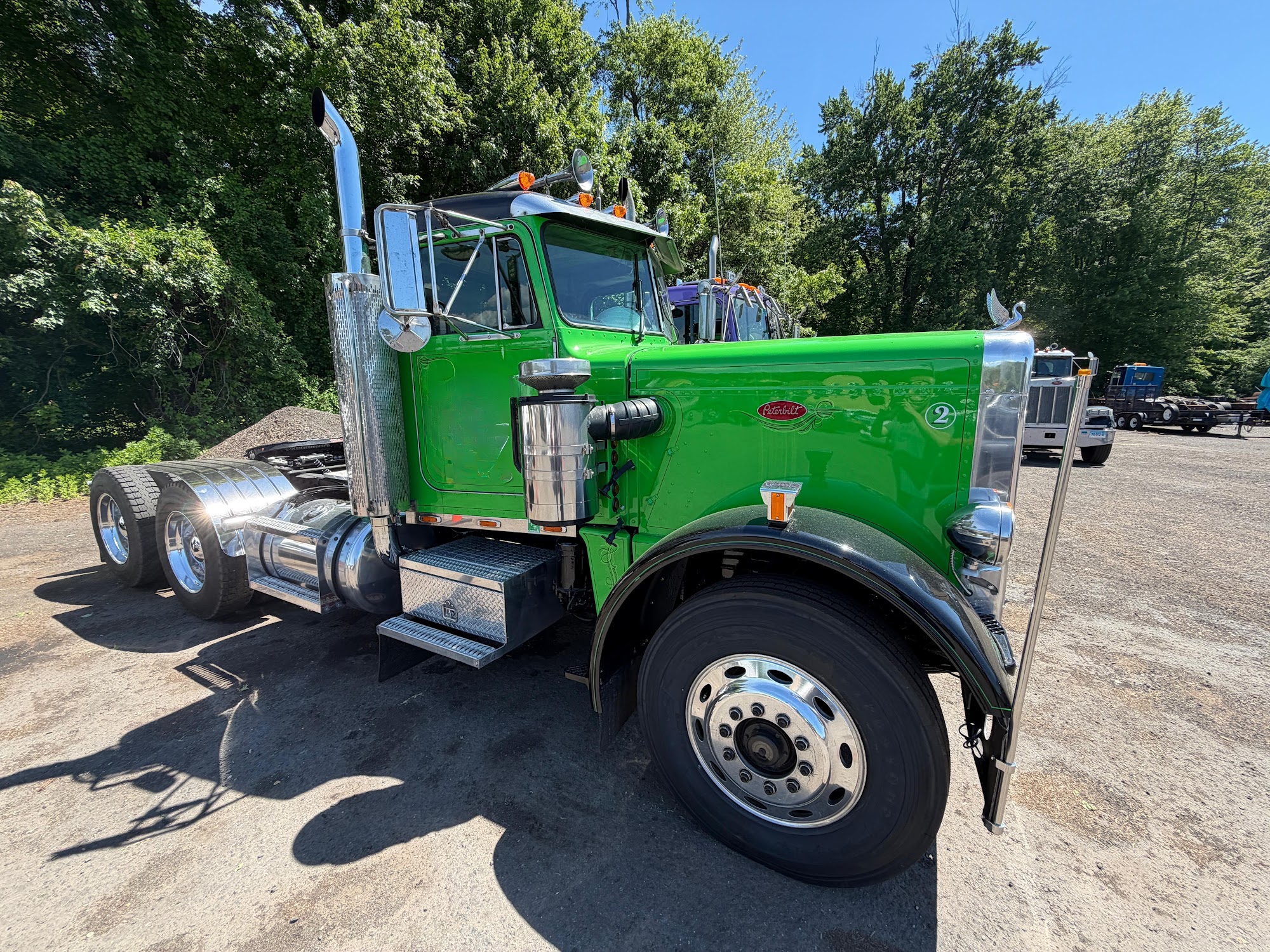 1992 Peterbilt 379 — Ellington, CT — $130,000 — photo 4
