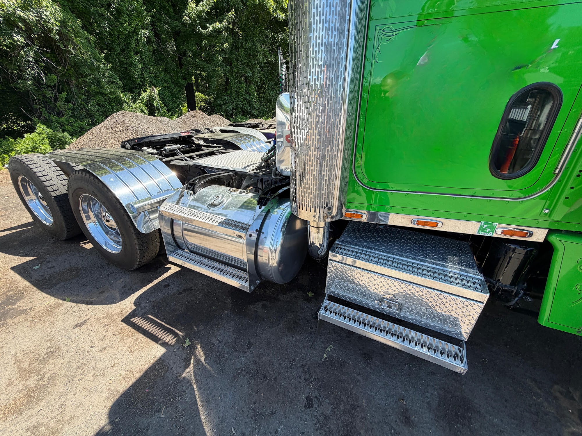 1992 Peterbilt 379 — Ellington, CT — $130,000 — photo 5