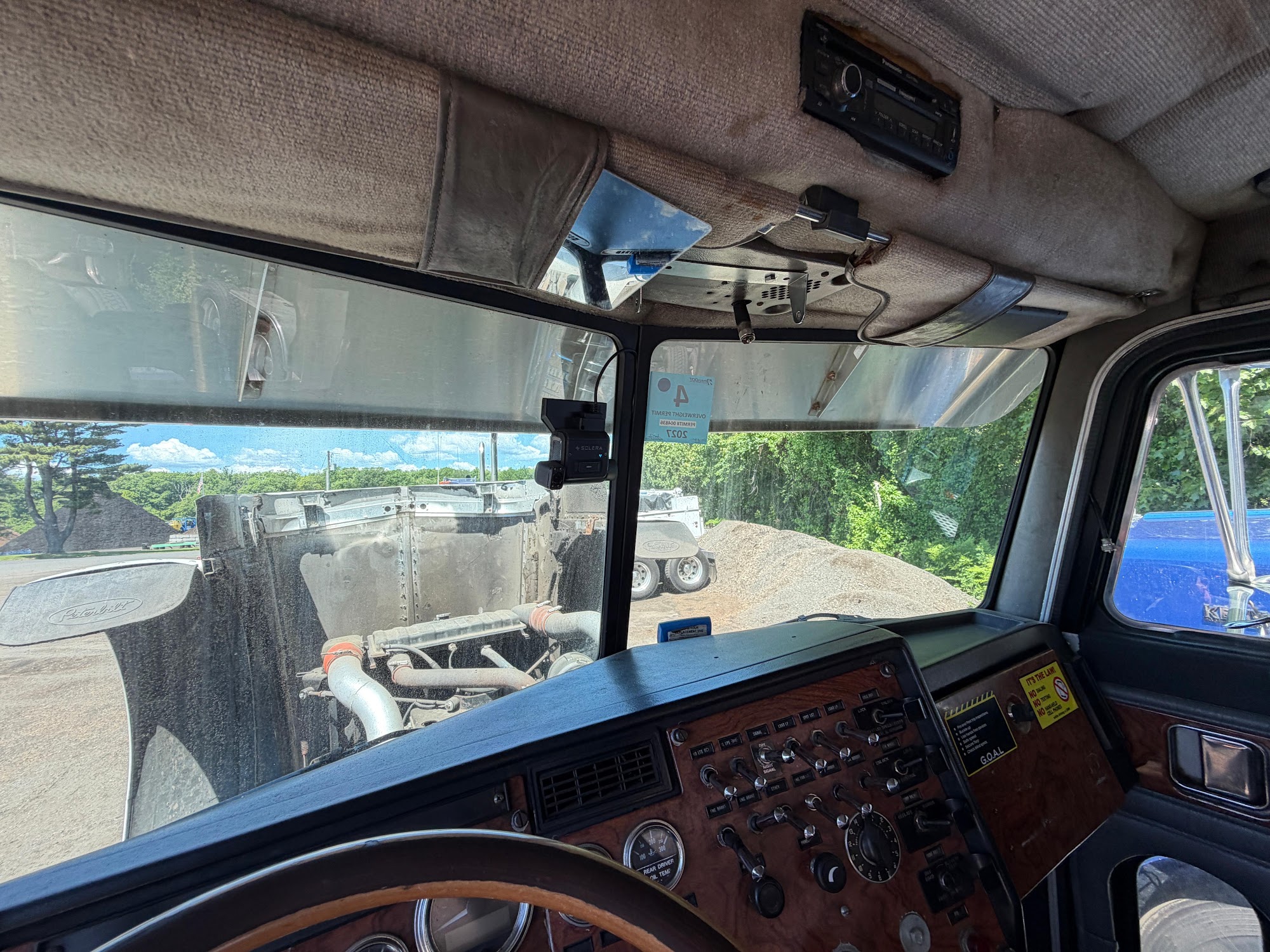 1992 Peterbilt 379 — Ellington, CT — $49,000 — photo 10