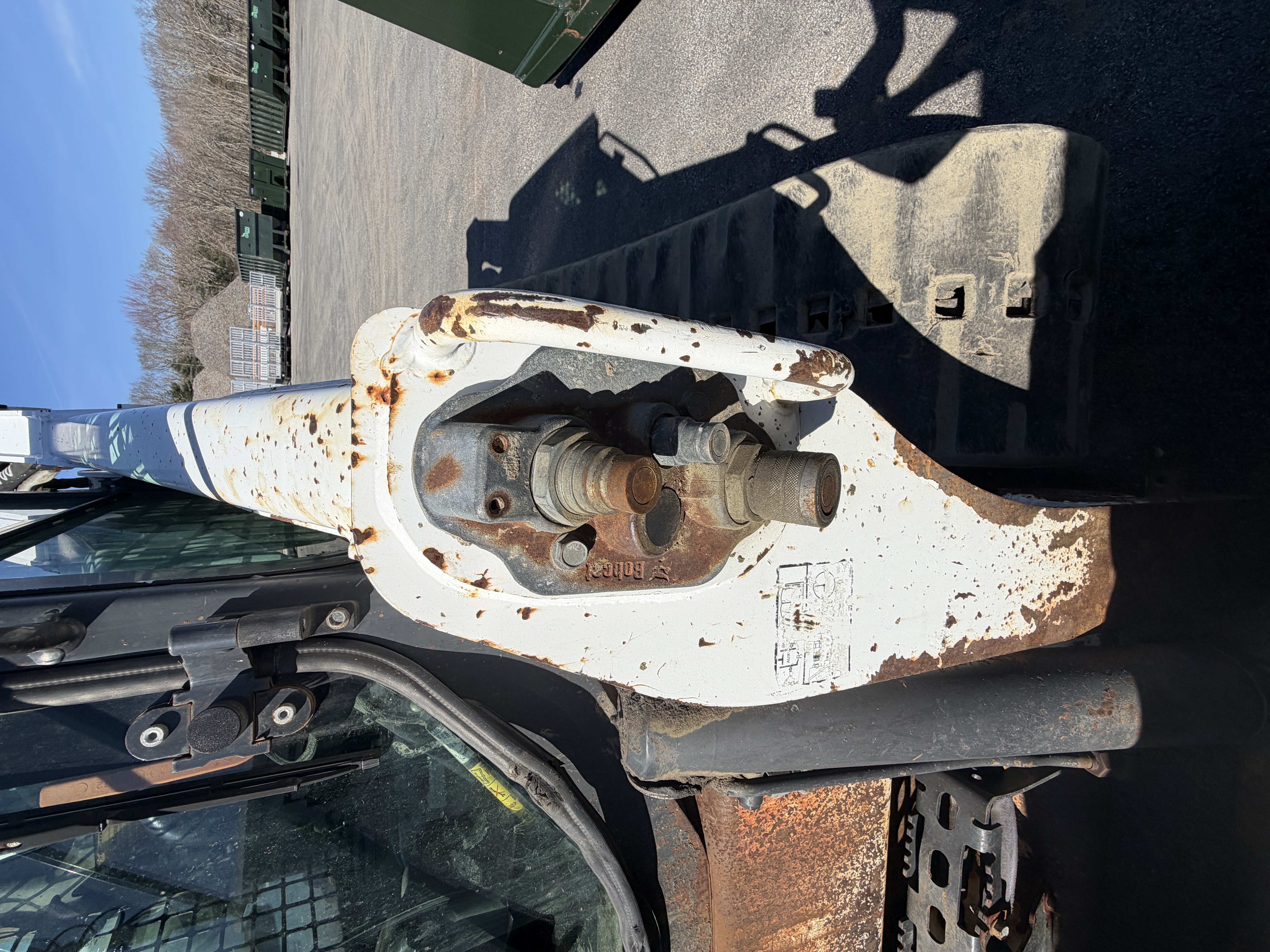 2017 Bobcat T650 Compact Track Loader — Providence, RI — photo 5