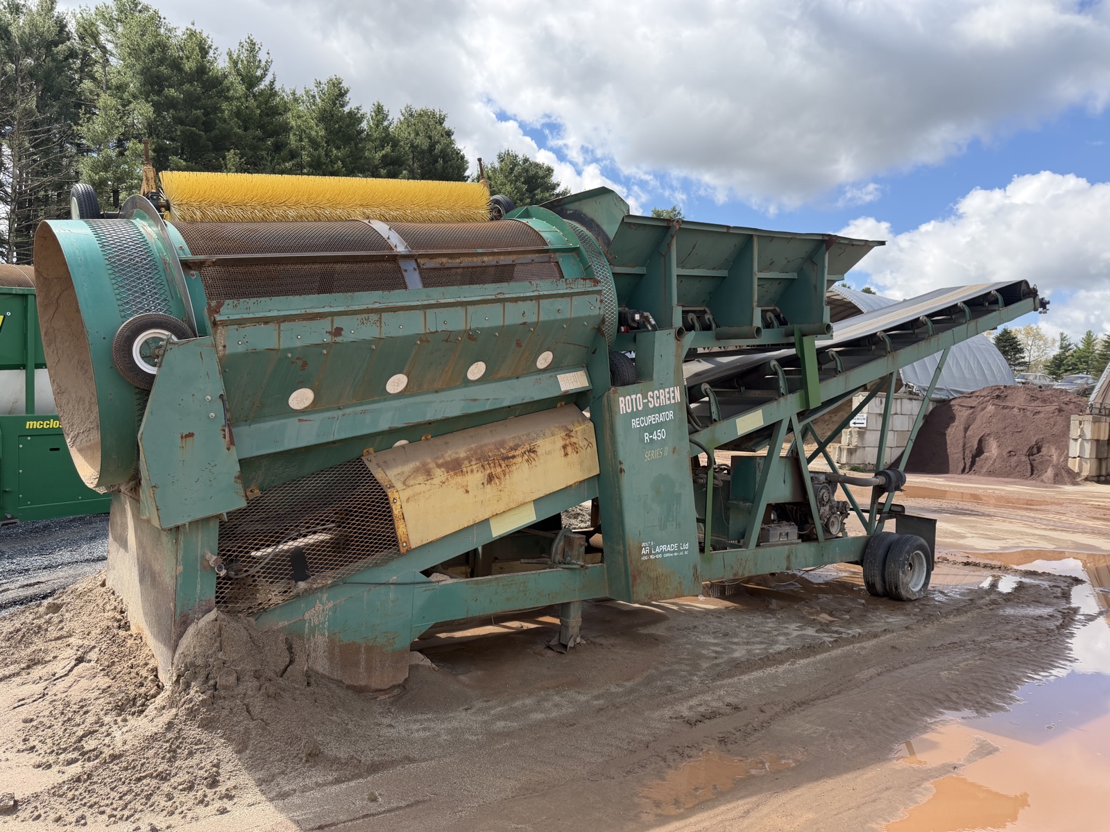 Roto-Screen R-420 Trommel Screen — Roto-Screen R-420 — Wrentham, Massachusetts