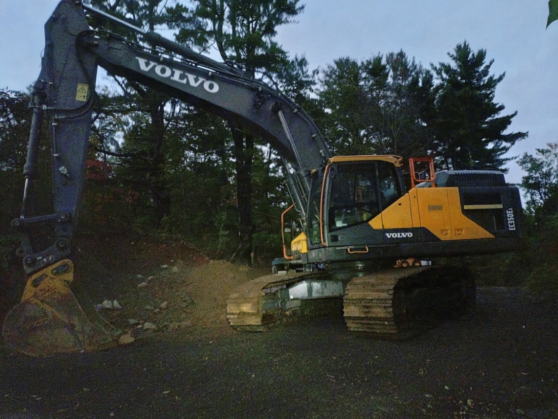 2018 VOLVO EC350EL — $161,000 — photo 3