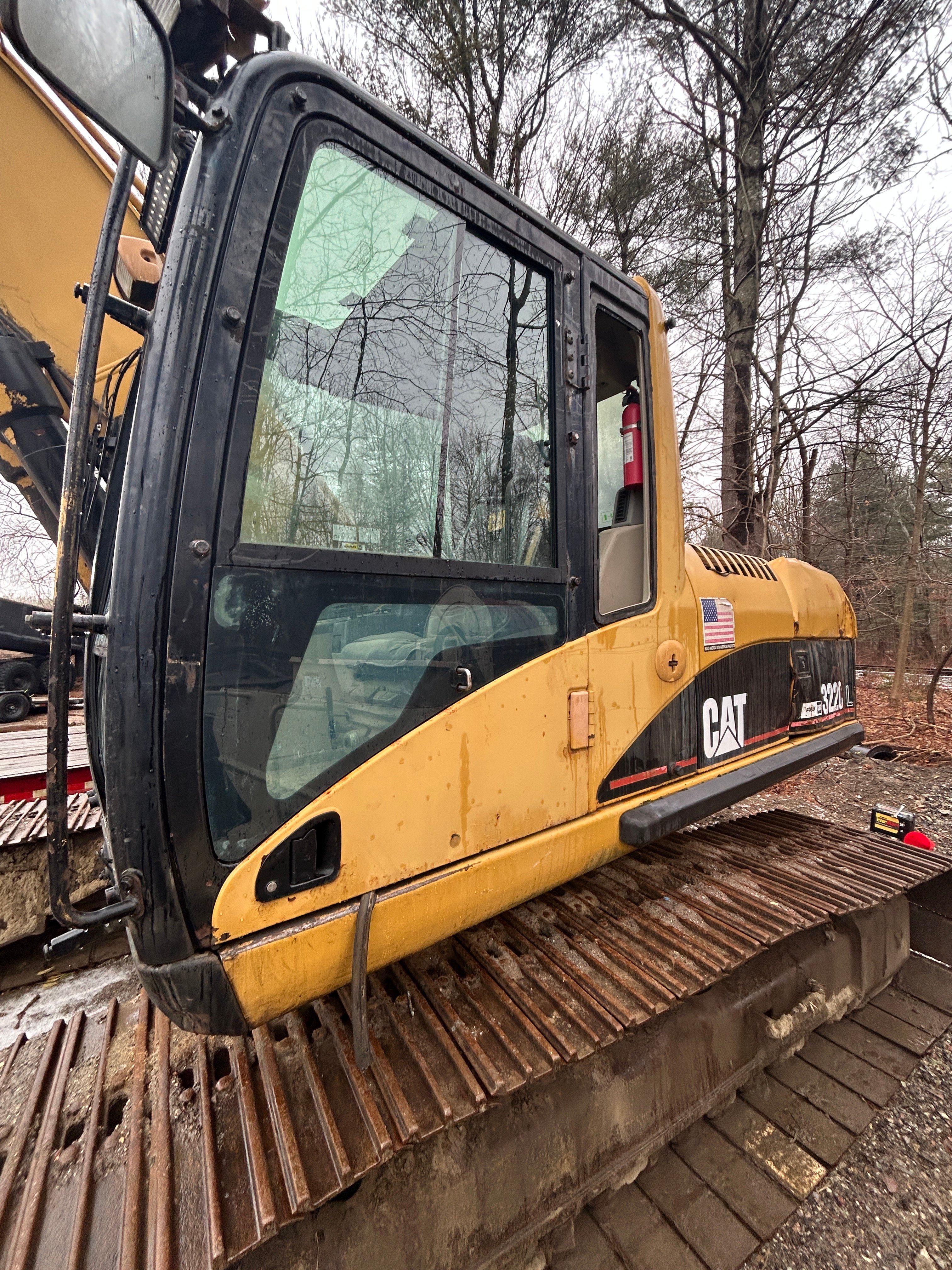 CAT  — Caterpillar 322C 