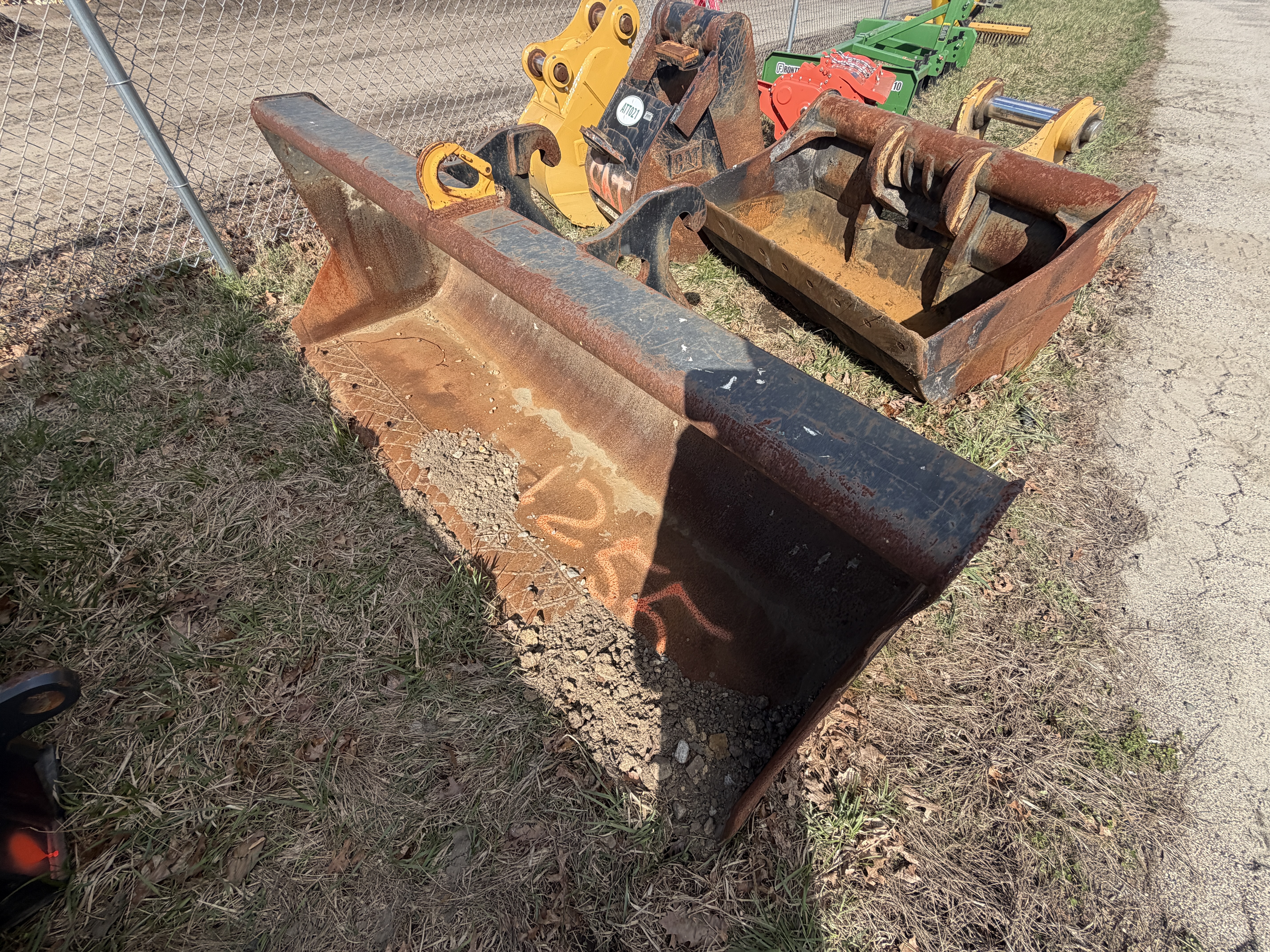 CAT Grapple Bucket — Providence, RI — photo 2