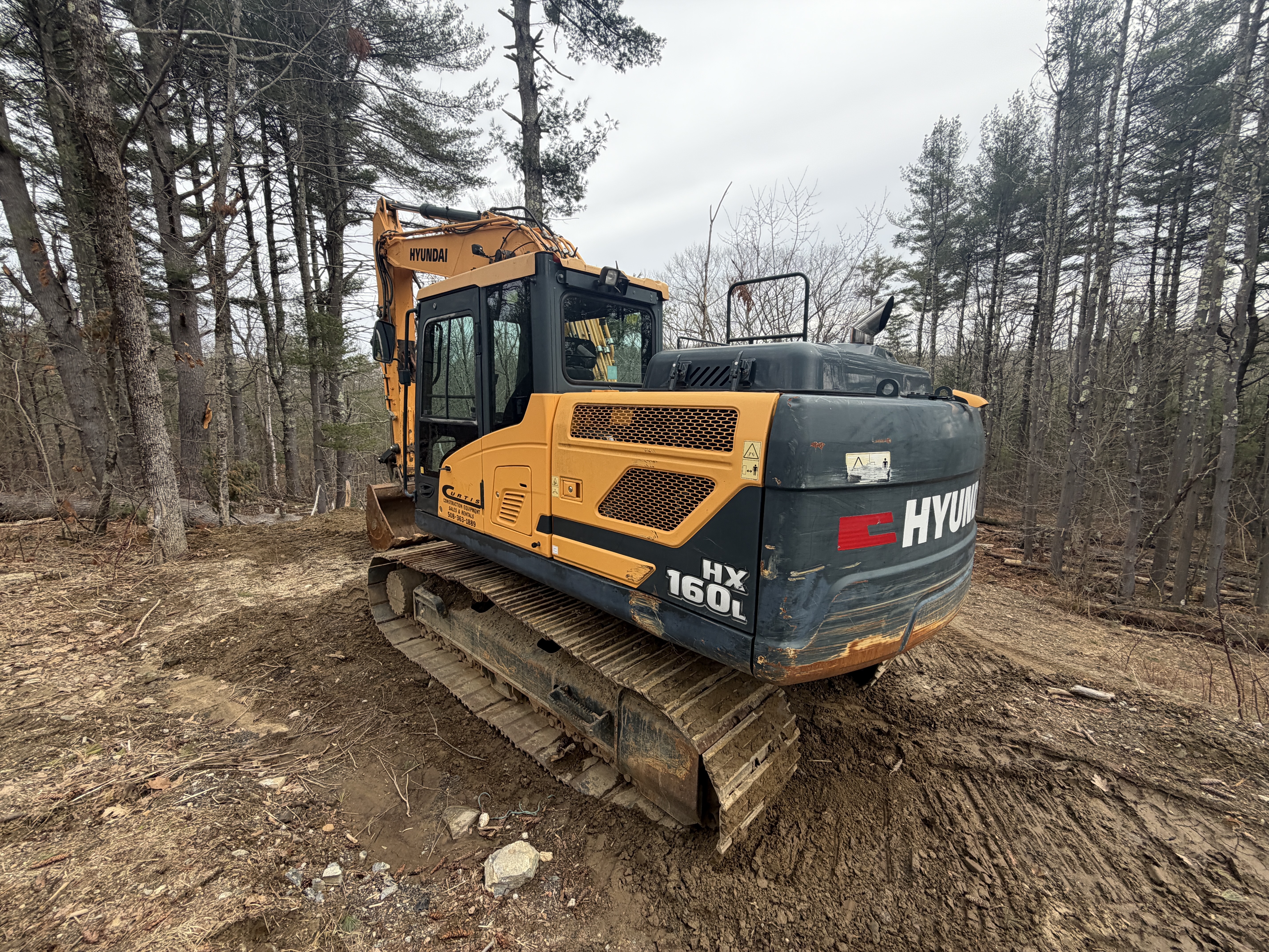 Hyundai HX160L — Leicester, Massachusetts — $76,000 — photo 5