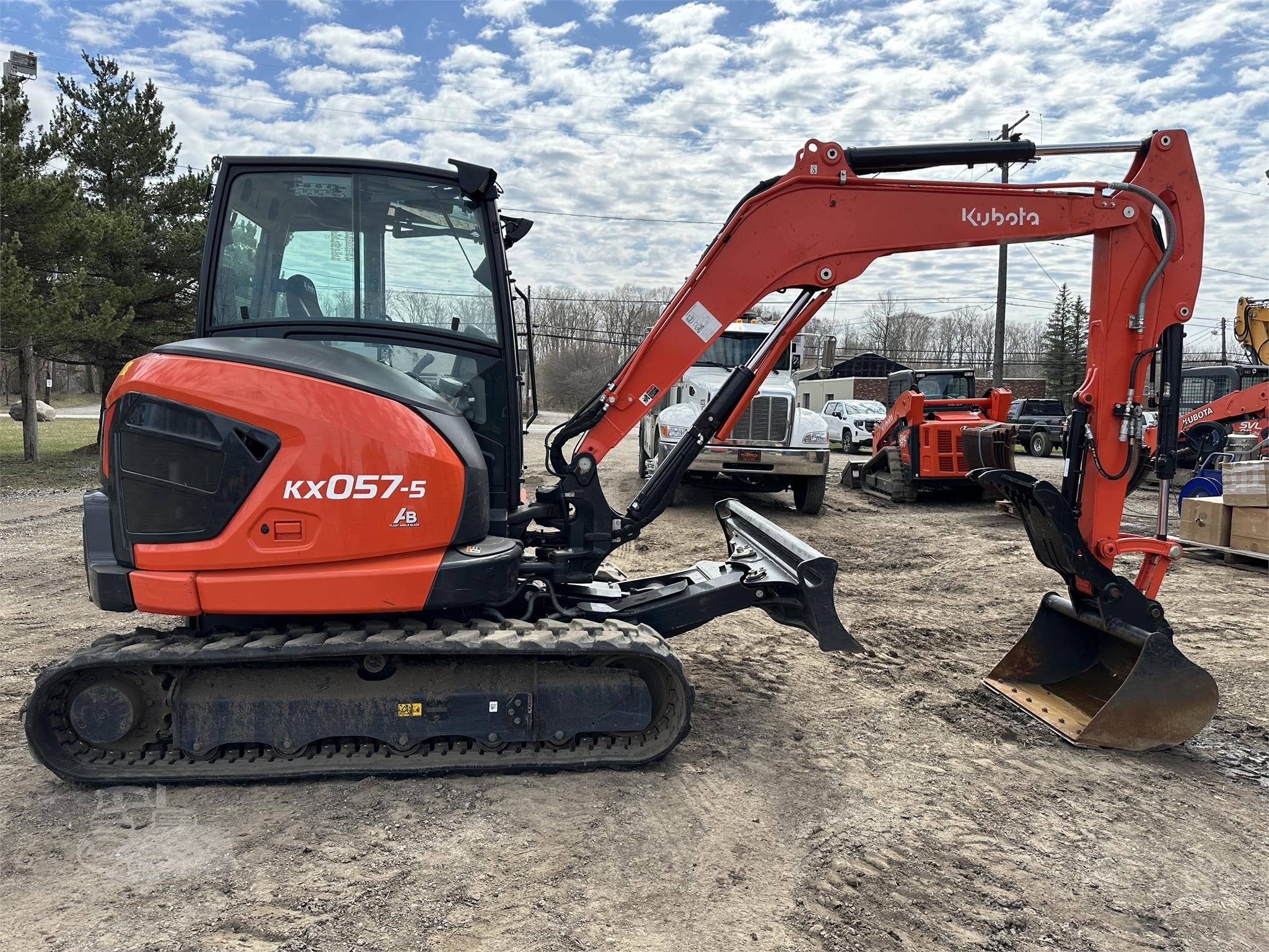 2022 Kubota KX057-5 — Kubota KX057-5 — Ashtabula, Ohio
