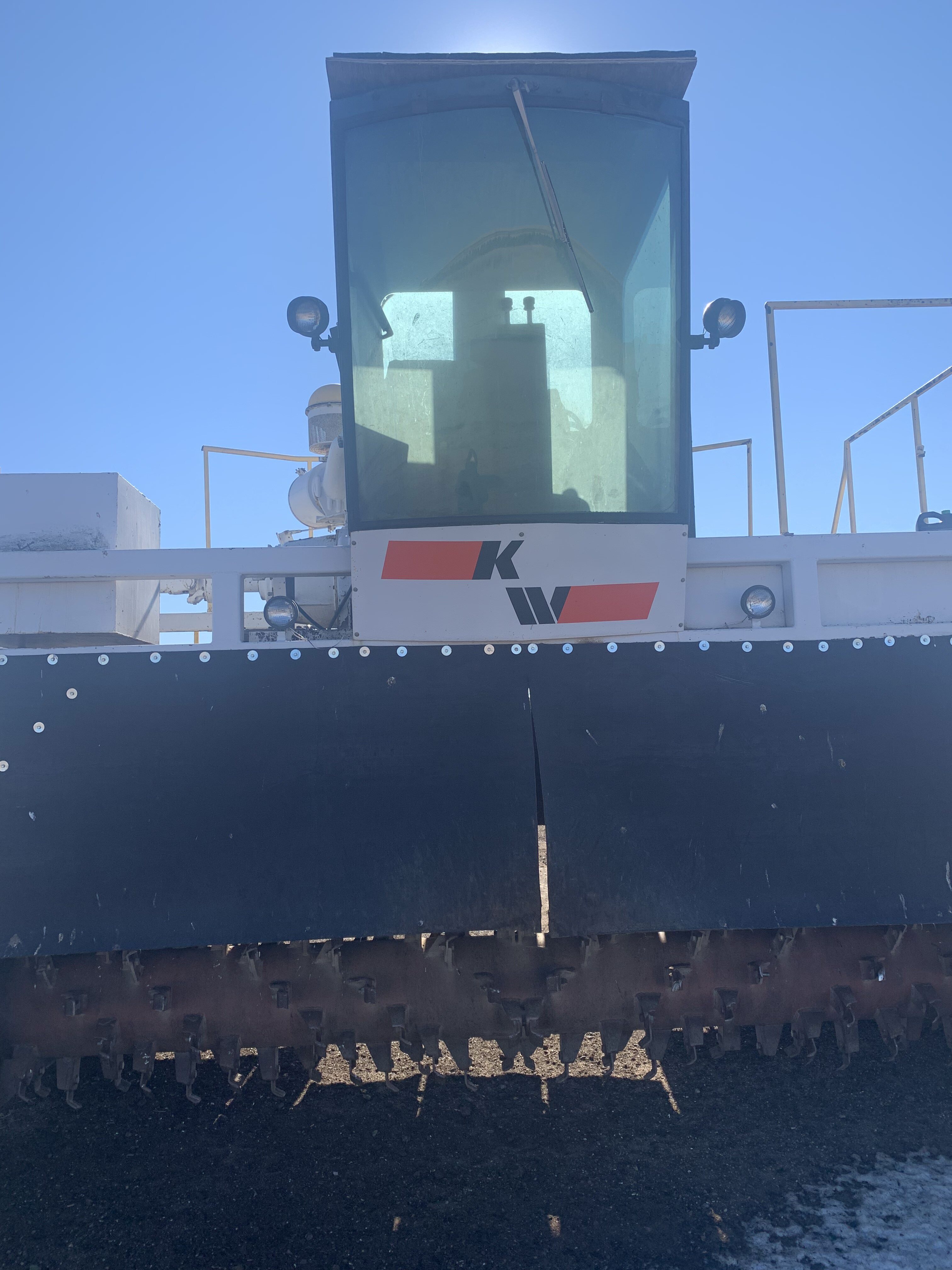 1999 KW 614 — KW 614 — Akron, Colorado