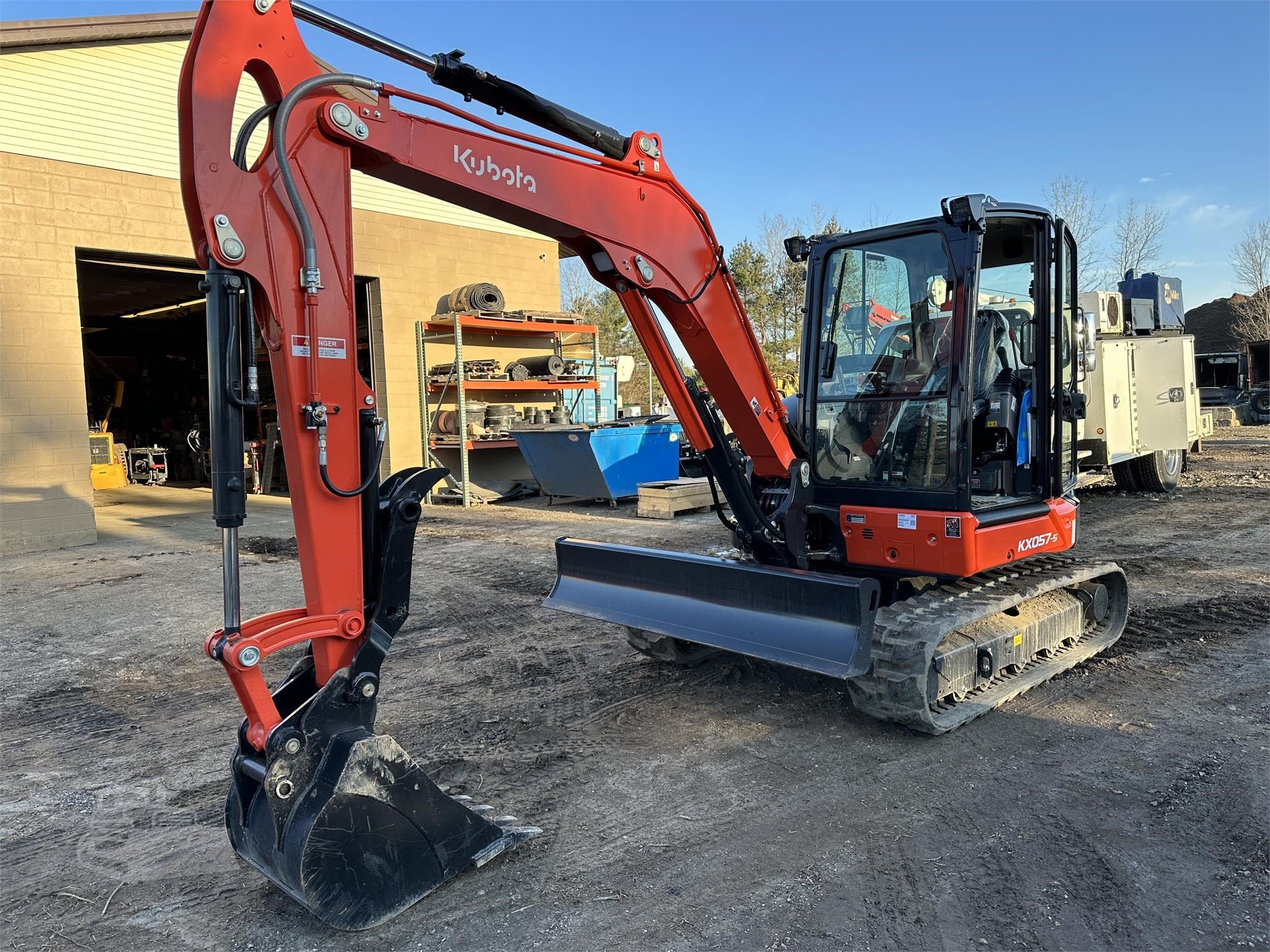 2023 Kubota KX057-5 — Kubota KX057-5 — Alma, Michigan
