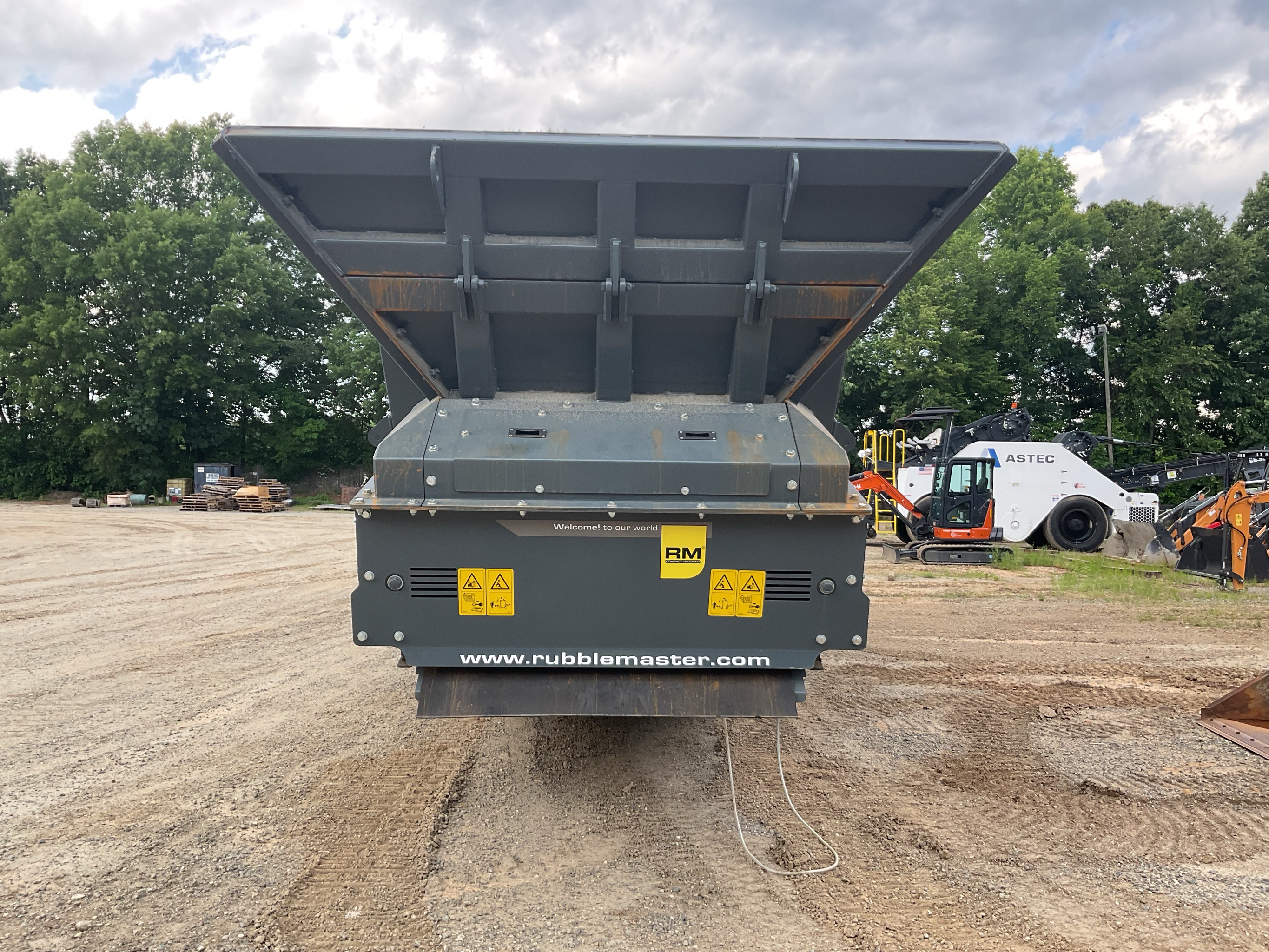 2023 RUBBLE MA HS5000M — Rubble Master HS5000M