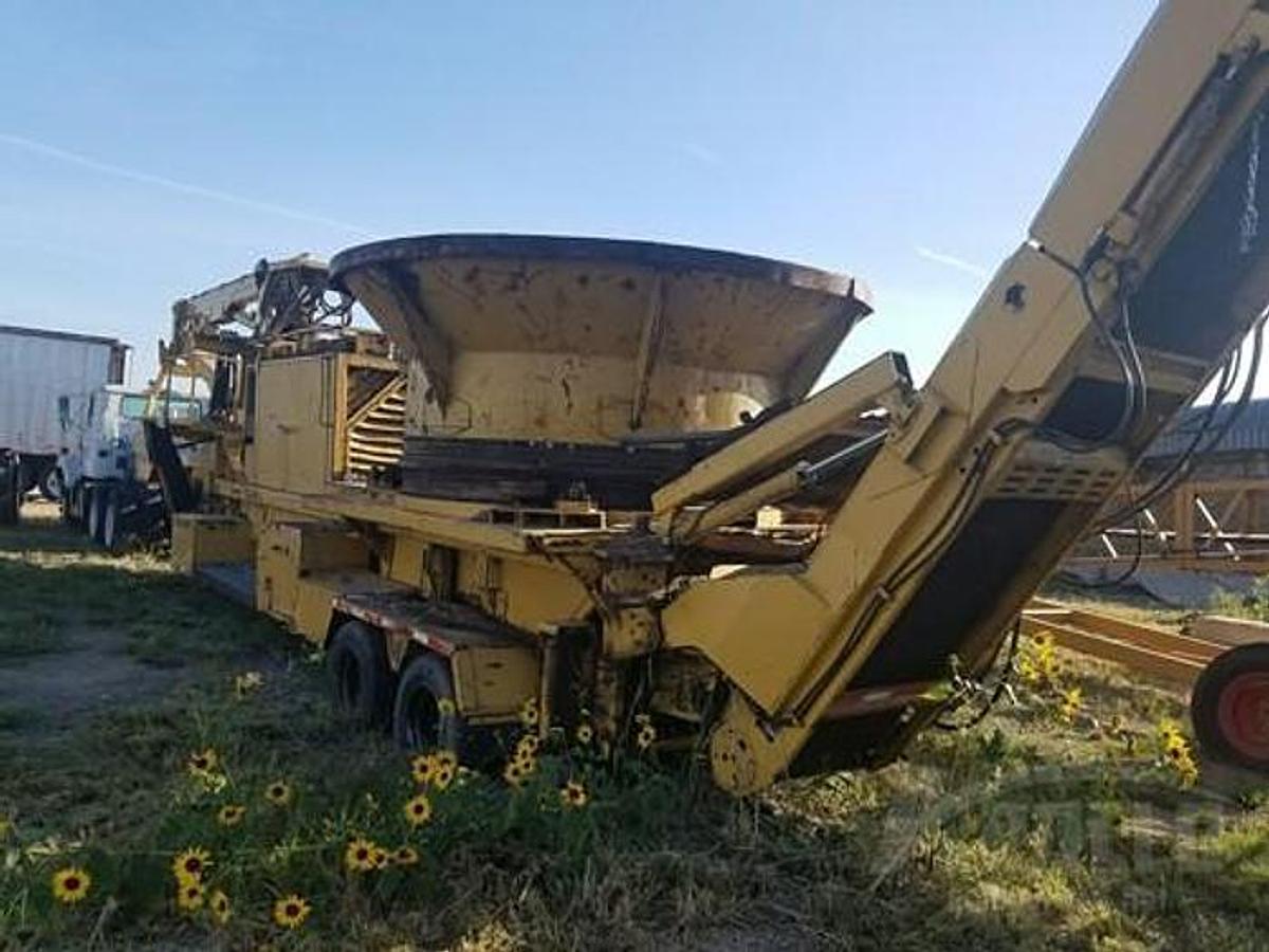 2000 Vermeer TG400AL Tub Grinder — Vermeer TG400AL