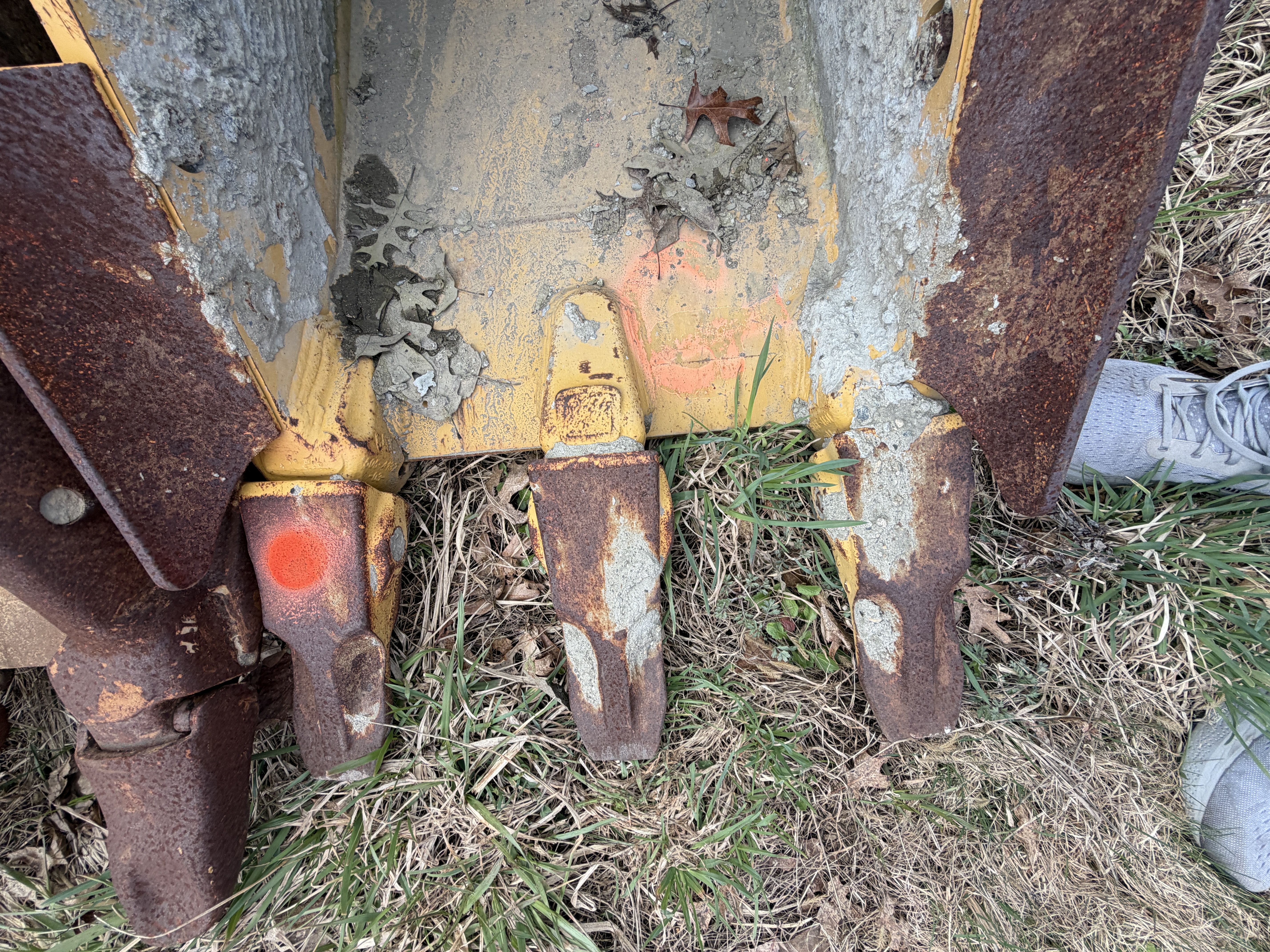 CAT Quick-Coupler Bucket — Providence, RI — photo 8