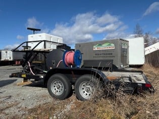 300 Gal Sealcoat Trailer