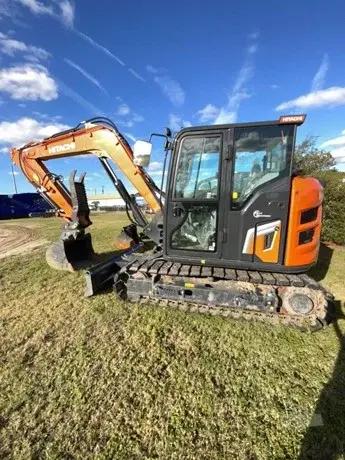 2024 HITACHI ZX85USB-7