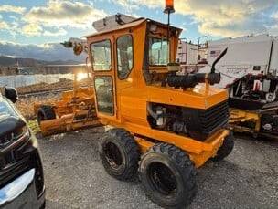 2001 Leeboy 635B Motor Grader — LeeBoy Leeboy 635B