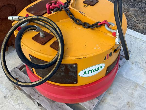 Moley Magnetics ESA42 Excavator Magnet — Moley Magnetics ESA42/100005 — Providence, RI