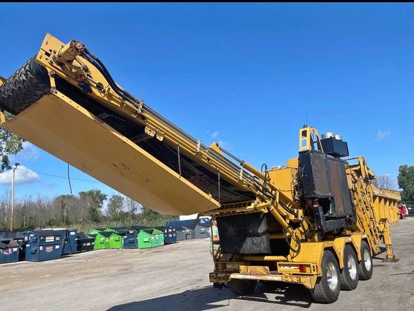 2012 Vermeer HG6000 horizontal grinder — Vermeer HG6000 — Granite Falls, NC