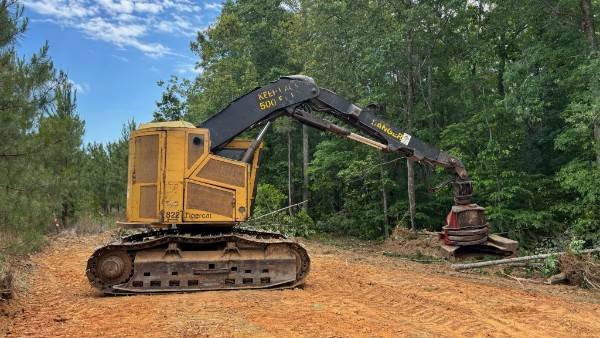 2002 Tigercat 822 Track Feller Buncher — Tigercat 822 — Granite Falls, NC