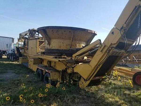 2000 Vermeer TG400AL Tub Grinder — Vermeer TG400AL
