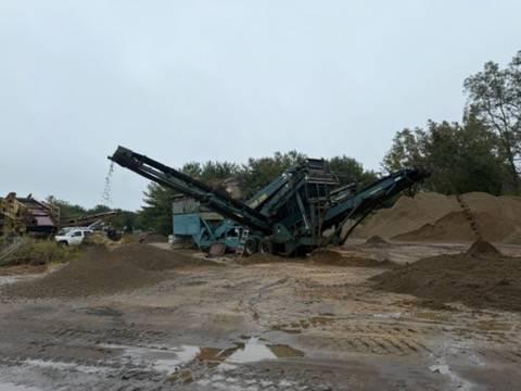 Powerscreen Chieftain 1200 Screening Plant — Powerscreen Chieftain 1200 — Yaphank, NY