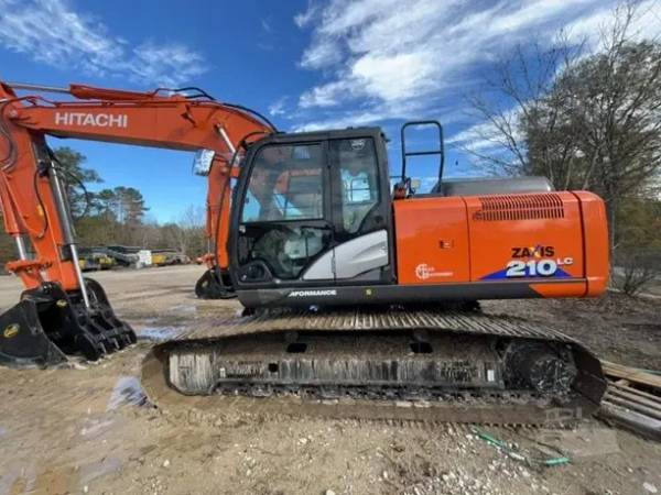 2023 HITACHI ZX210 LC-6 — Hitachi ZX210 LC-6 — Columbia, South Carolina