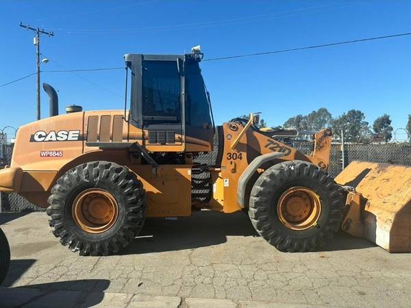 2016 Case 721D Wheel Loader — Case 721D