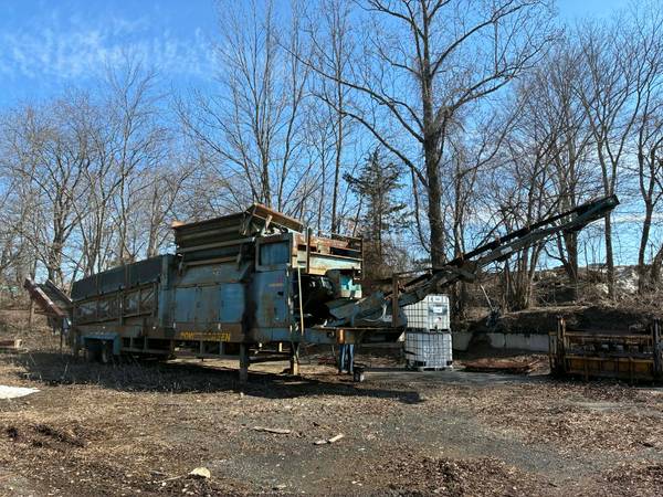 2001 Powerscreen — Powerscreen 725